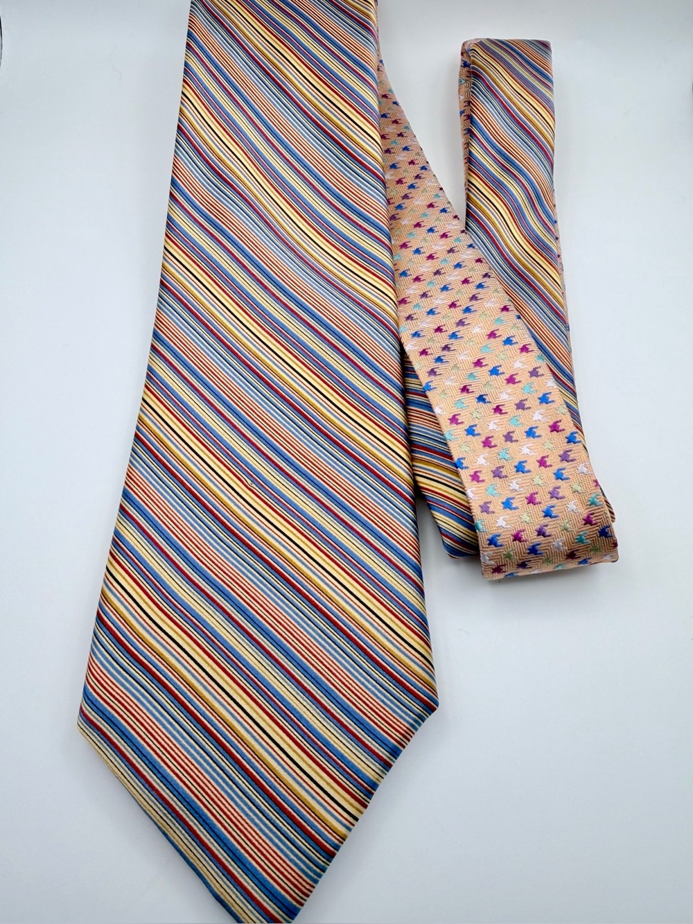 Robert Graham 100% Silk Italian Multicolor Striped Tie Handmade Italy